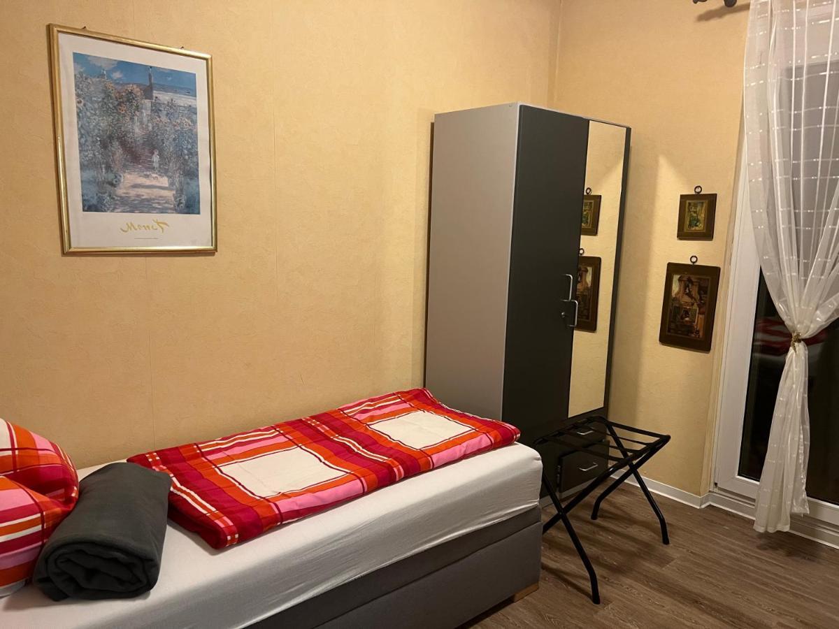 Hotel Pension Wiesenau Salzhausen Екстериор снимка